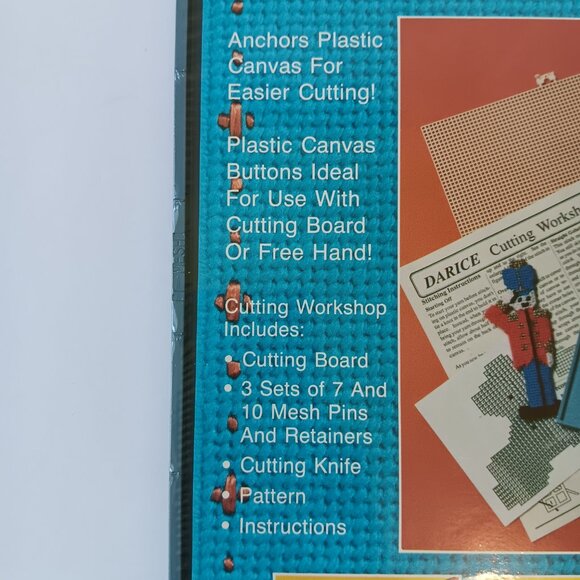 Darice Plastic Canvas Cutting Workshop 14" x 11" + 10 Sheets Clear Plastic Canva - Picture 7 of 11